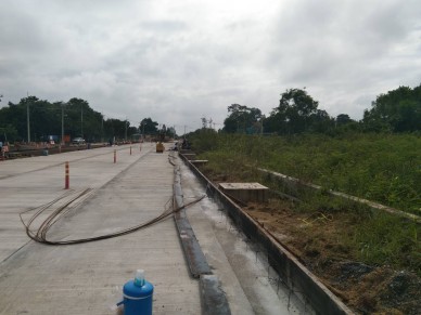 งานเข้าแบบคันหิน บริเวณแยก กม.0